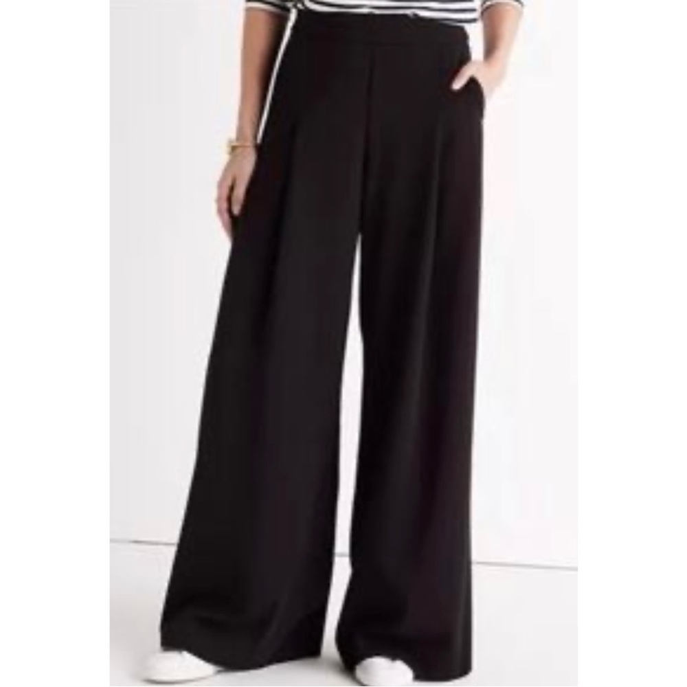 NWT Madewell Caldwell Black Pleated Pull on Trousers size 8